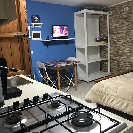 카스텔라마레델골포 Monolocale Per Vacanze 아파트 외부 사진